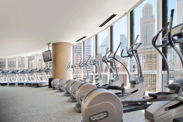 Trump International Hotel & Tower Chicago image 4